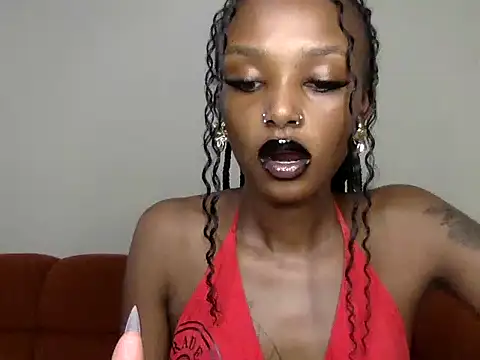 mavelous mia online show from 06/12/26, 08:46