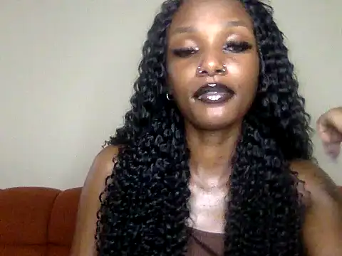 mavelous mia online show from 06/28/26, 07:25