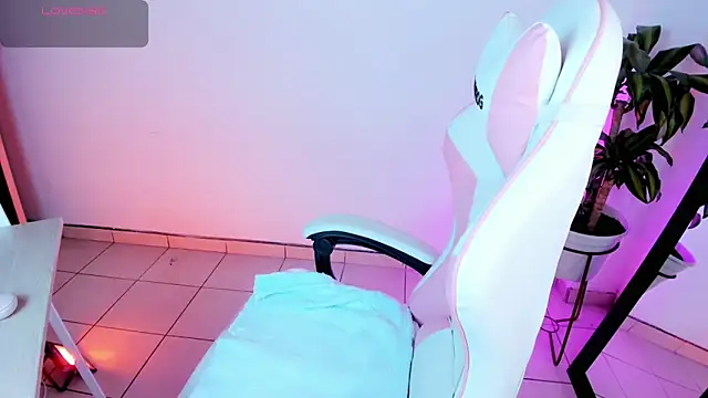 Snapshot of kali_ka_ chatting on 09/25/25, 12:09 kali ka online show from 09/25/25, 12:09