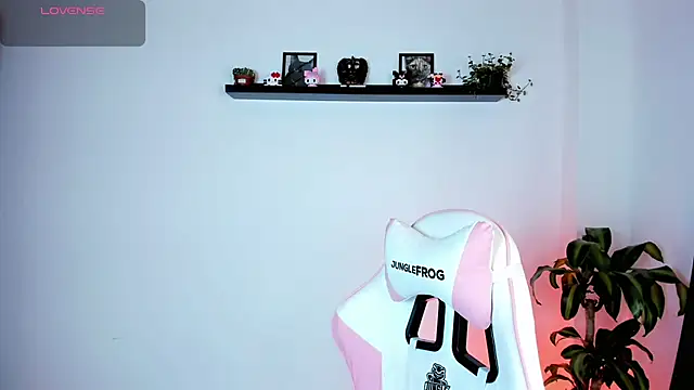 Snapshot of kali_ka_ chatting on 10/11/25, 05:55 kali ka online show from 10/11/25, 05:55