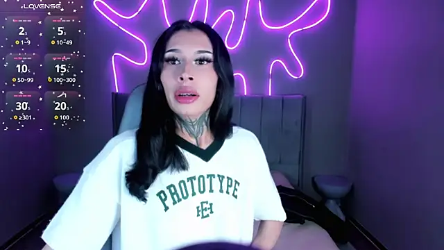 Snapshot of kali_ka_ chatting on 10/12/25, 08:52 kali ka online show from 10/12/25, 08:52