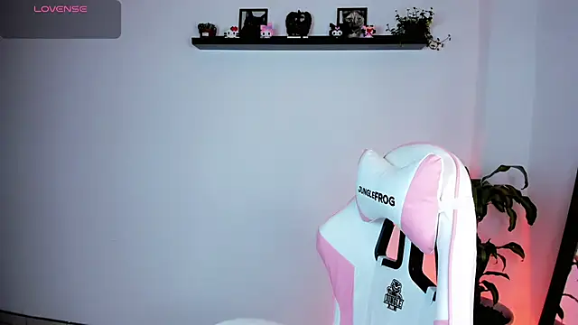 Snapshot of kali_ka_ chatting on 10/16/25, 06:09 kali ka online show from 10/16/25, 06:09