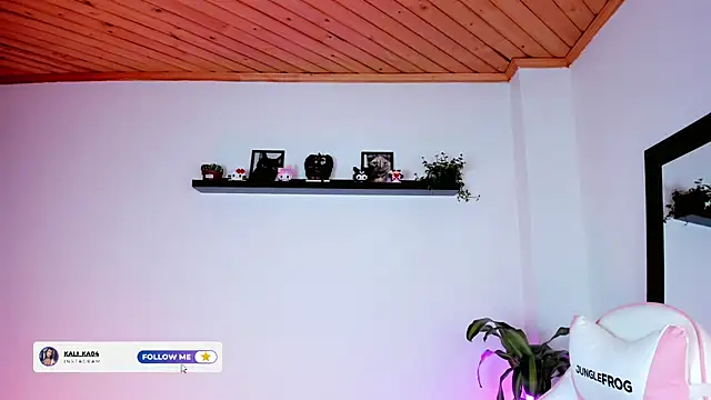 Snapshot of kali_ka_ chatting on 10/28/25, 06:32 kali ka online show from 10/28/25, 06:32