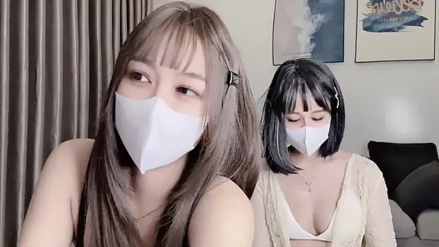 Snapshot of Mono-Stewardesss chatting on 10/05/25, 03:54 Mono-Stewardesss online show from 10/05/25, 03:54