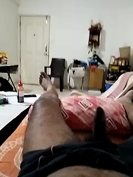 Snapshot of findmemylove chatting on 11/09/25, 11:19 findmemylove online show from 11/09/25, 11:19