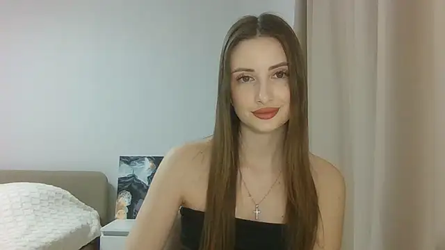 Snapshot of Jule_Helen chatting on 01/23/25, 06:28 Jule Helen online show from 01/23/25, 06:28