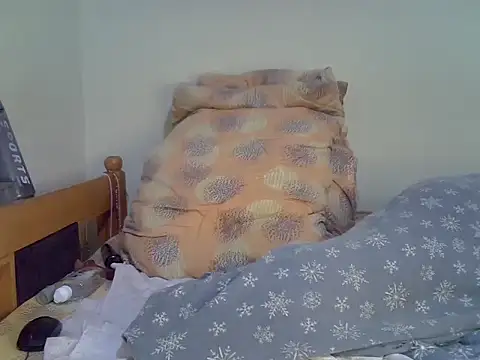 nuts african online show from 12/05/24, 04:23