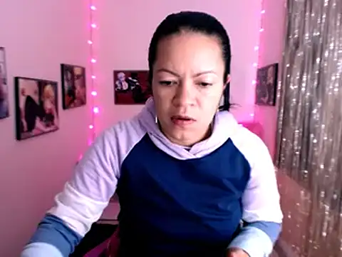 Cristal w online show from 01/08/25, 12:37