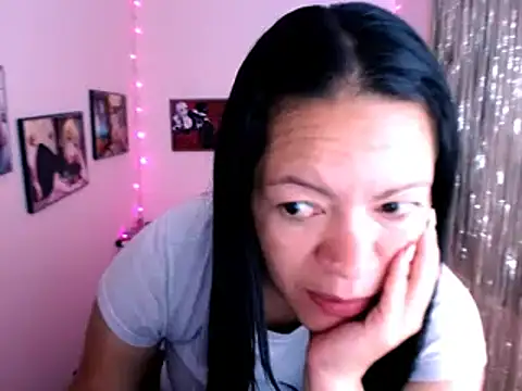 Cristal w online show from 01/16/25, 12:31