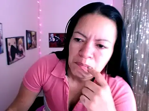 Cristal w online show from 01/17/25, 01:24