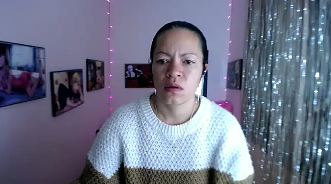 Cristal w online show from 02/18/25, 12:06