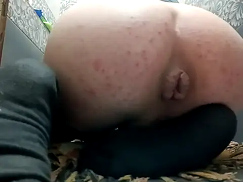 Snapshot of zsd_off chatting on 10/29/25, 12:40 zsd off online show from 10/29/25, 12:40