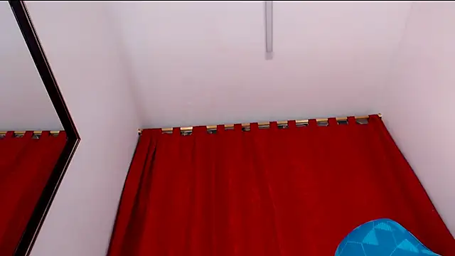 Lila Pinky online show from 01/05/25, 08:31
