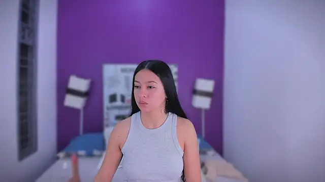 Lila Pinky online show from 09/19/25, 12:06