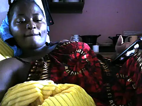 Snapshot of slender-qwene chatting on 03/15/26, 09:37 slender-qwene online show from 03/15/26, 09:37