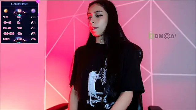 lilylouisee online show from 10/27/25, 12:53