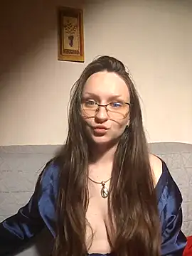 NaughtYHomemadE online show from 05/25/26, 07:42