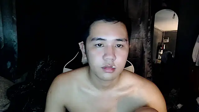 xgregor07 online show from 11/29/25, 09:12