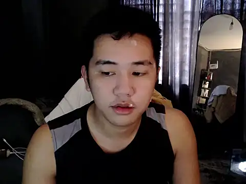 xgregor07 online show from 12/02/25, 01:11