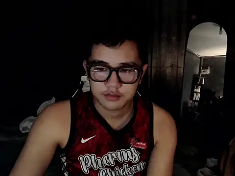 xgregor07 online show from 12/04/25, 04:05