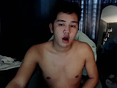 xgregor07 online show from 12/05/25, 04:54