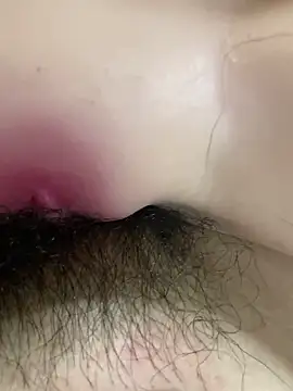 Snapshot of Beijing2000 chatting on 12/13/24, 11:28 Beijing2000 online show from 12/13/24, 11:28