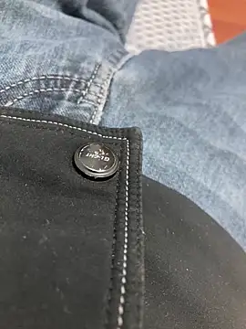 Beijing2000 online show from 12/05/25, 11:52