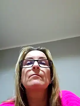 Snapshot of Steffi45 chatting on 02/24/26, 09:13 Steffi45 online show from 02/24/26, 09:13