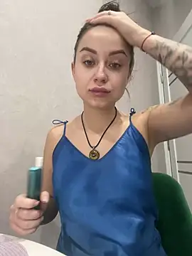 ellie ssexy online show from 12/24/24, 04:44