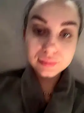 ellie ssexy online show from 09/19/25, 04:14