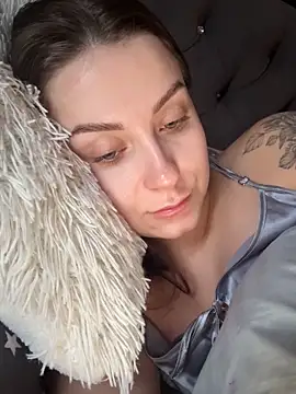 ellie ssexy online show from 10/15/25, 04:23