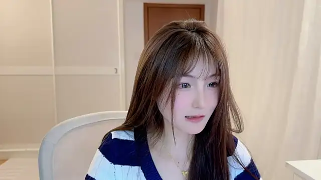 Snapshot of SHUIshui_ chatting on 12/20/24, 02:38 SHUIshui online show from 12/20/24, 02:38