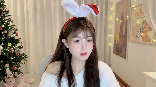Snapshot of SHUIshui_ chatting on 12/24/24, 02:12 SHUIshui online show from 12/24/24, 02:12