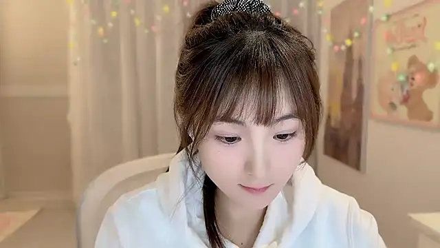 Snapshot of SHUIshui_ chatting on 02/06/25, 03:09 SHUIshui online show from 02/06/25, 03:09