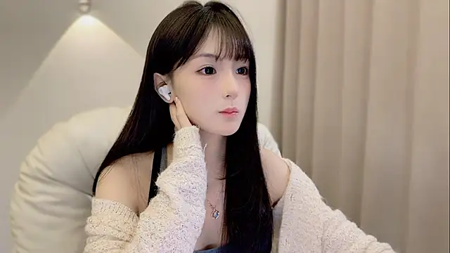 SHUIshui  online show from 10/22/25, 11:54