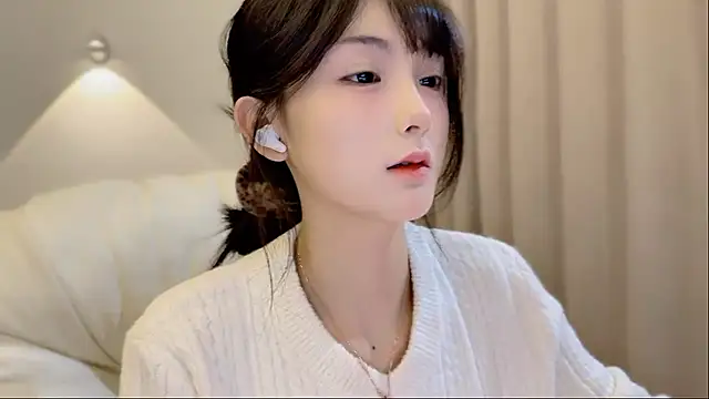 SHUIshui  online show from 12/05/25, 01:31