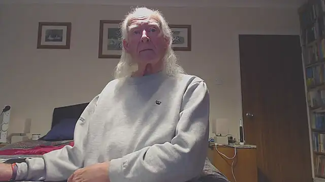 WaverlyKernow online show from 03/27/26, 02:50