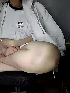 Snapshot of _Vitamin_Sex_ chatting on 01/08/25, 05:59 Vitamin Sex online show from 01/08/25, 05:59