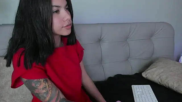 were-Naughty online show from 12/27/24, 07:35