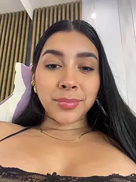 Charlotte Shelby online show from 02/08/25, 10:40