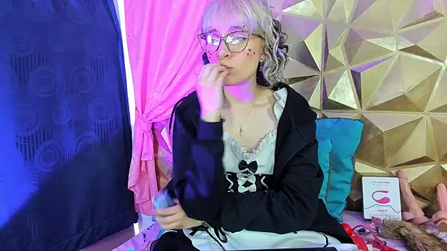 neeko princes online show from 12/10/24, 03:22