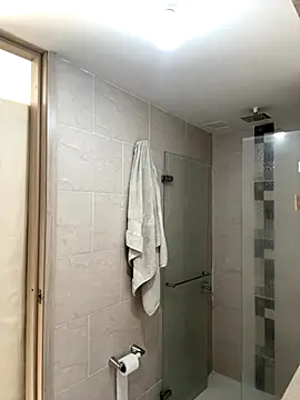 Snapshot of sendfer chatting on 11/23/25, 02:50 sendfer online show from 11/23/25, 02:50