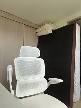 Snapshot of sendfer chatting on 12/05/25, 08:05 sendfer online show from 12/05/25, 08:05