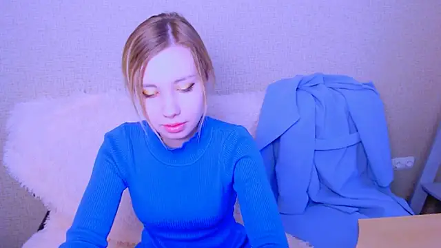 Snapshot of AliceFire_ chatting on 10/01/25, 07:47 AliceFire online show from 10/01/25, 07:47