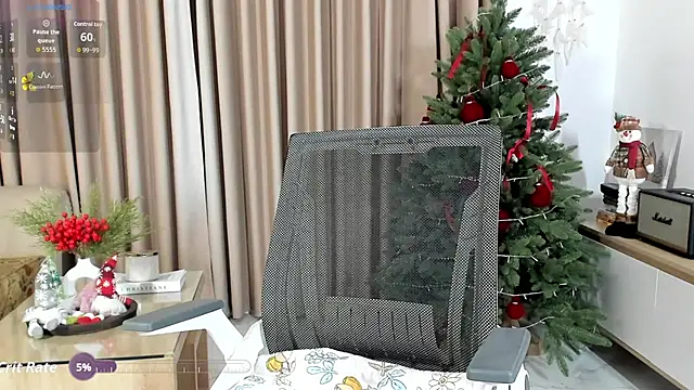Snapshot of _Joliie_ chatting on 11/22/25, 04:06 Joliie online show from 11/22/25, 04:06