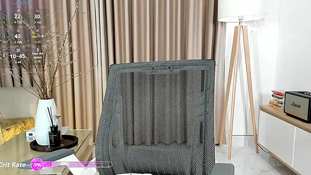 Snapshot of _Joliie_ chatting on 02/27/26, 04:07 Joliie online show from 02/27/26, 04:07