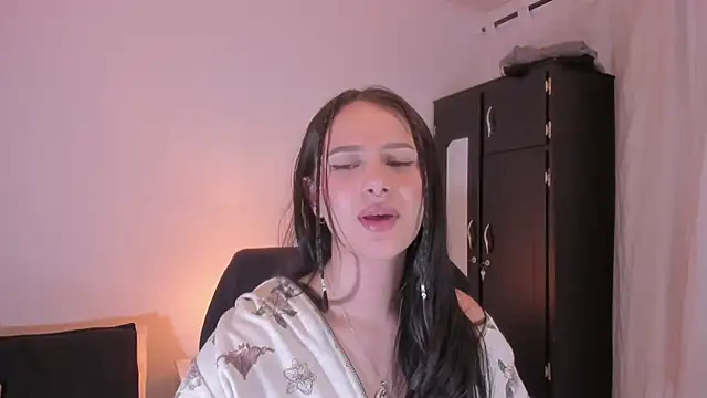 MELISSA ALVAREZ online show from 12/23/24, 12:41