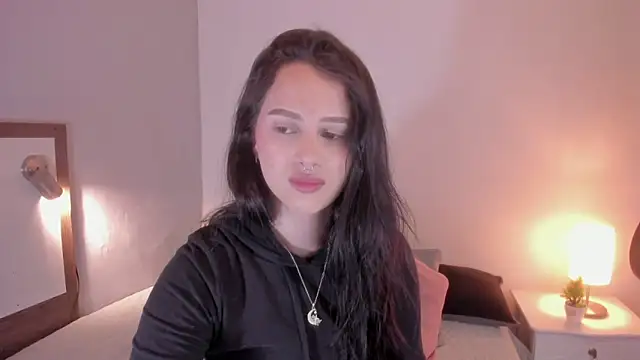MELISSA ALVAREZ online show from 12/30/24, 09:05