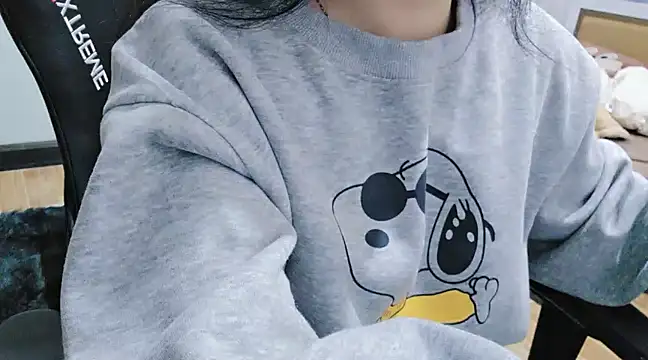 Snapshot of Kemmy_babe20 chatting on 02/24/25, 11:10 Kemmy babe20 online show from 02/24/25, 11:10