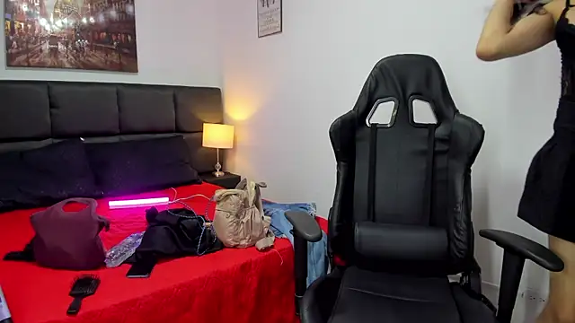 Megan Miles02 online show from 03/07/25, 08:00